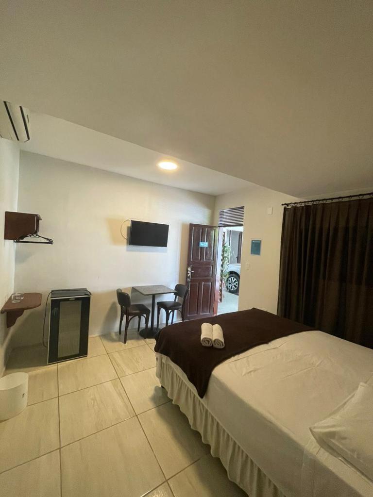Twin Room,1546087882:JPEG