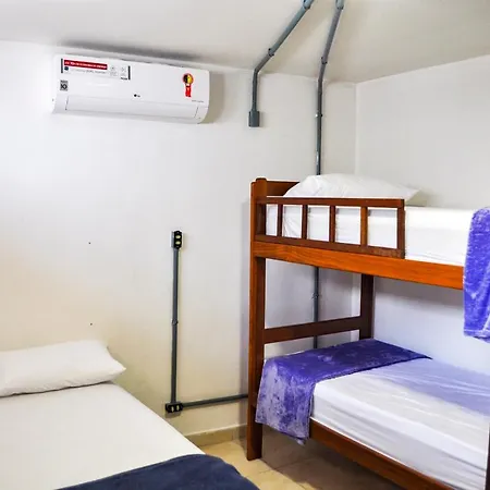 Havai Atlantico Hostel E Pousada-2